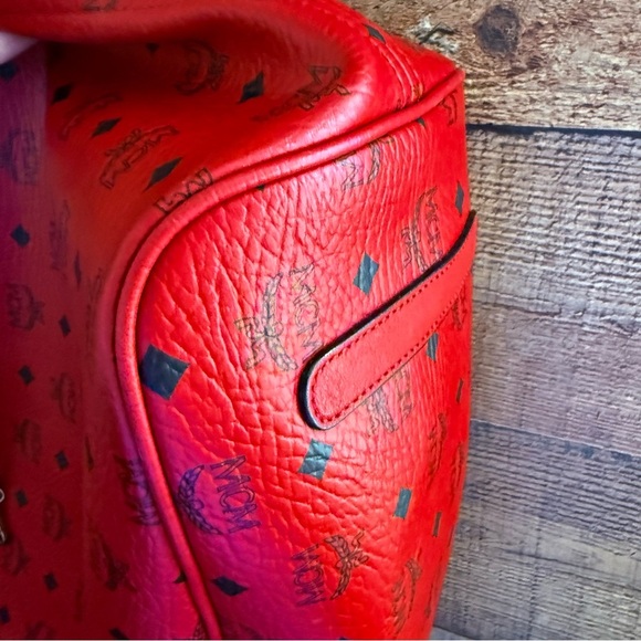 MCM Visetos Red Large Liz Reversible Logo Shopper Tote - Picture 8 of 16